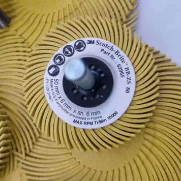 Полимерный круг-щётка 3M Scotch-Brite Bristle BB-ZB P80 50&times;16 мм, хвостовик 6 мм copy_64122321565 фото